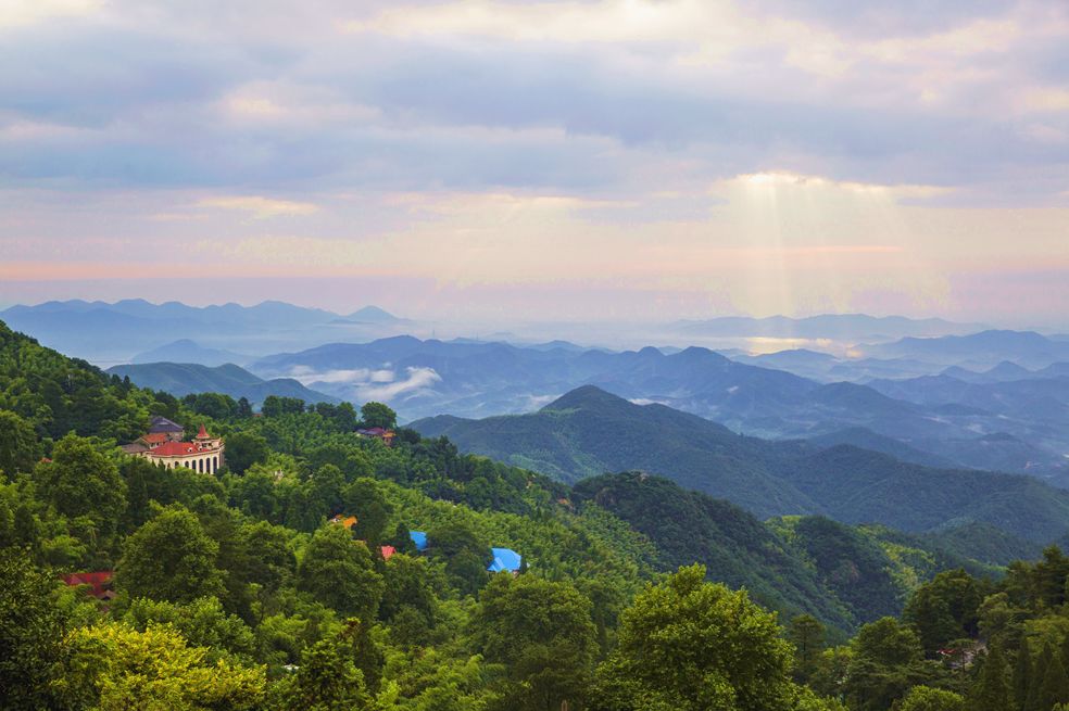 中国旅游日对哪些景点免门票,中国旅游日和国际旅游日免票吗