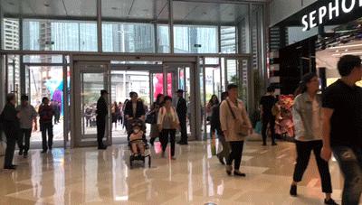 新店开业10w人围观,开业典礼1万人围观