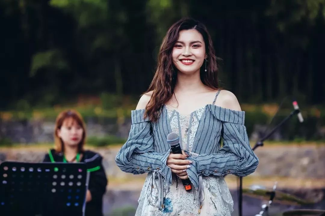 艾森巴赫献中国户外首秀，2019辰山草地广播音乐节收官，但精彩仍在继续！