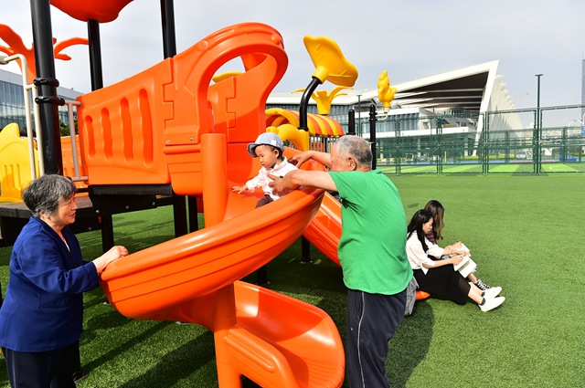 青岛邮轮母港运动公园,青岛邮轮母港体育公园足球