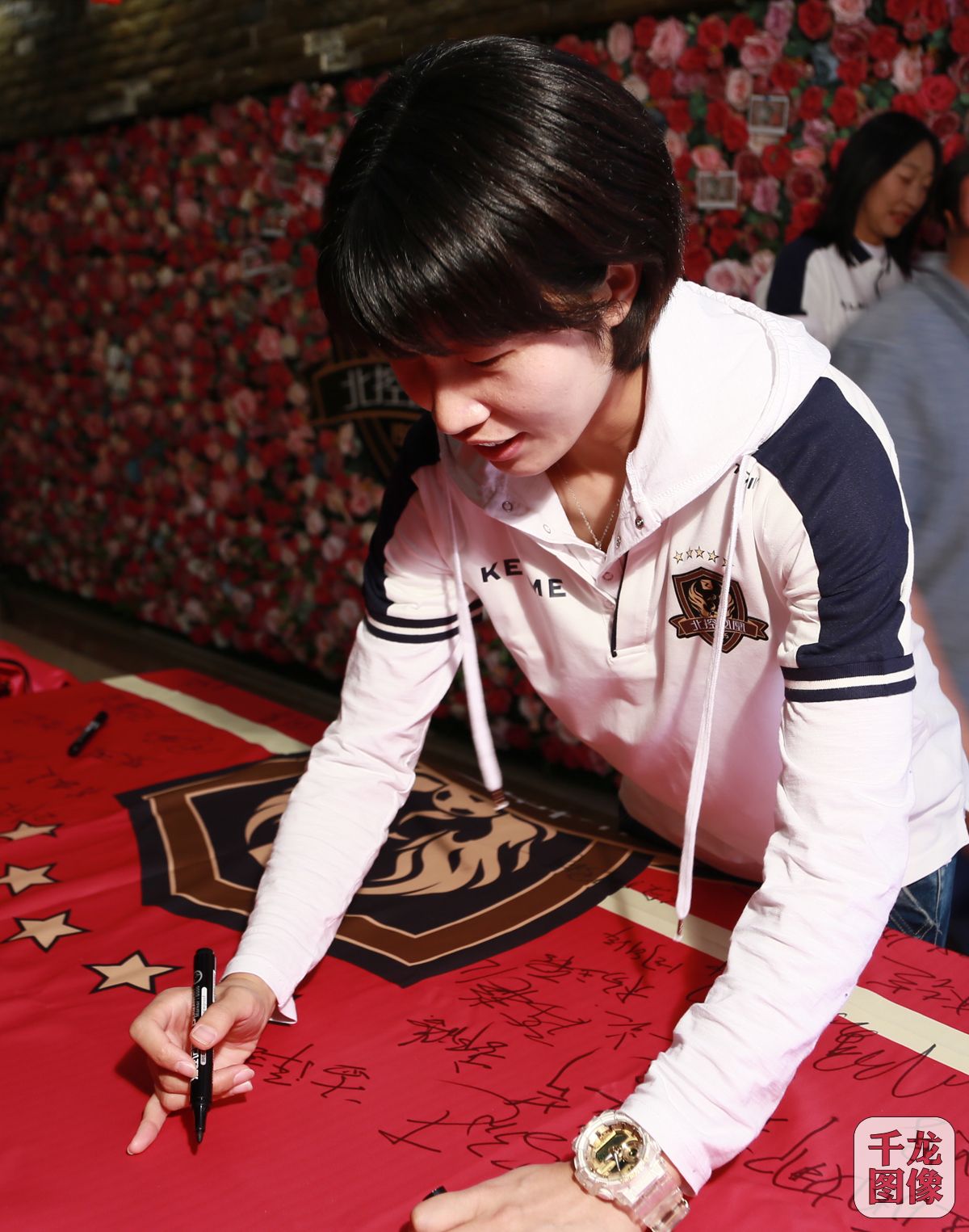 期待玫瑰再绽放｜北控凤凰足球俱乐部为出征2019女足世界杯队员壮行