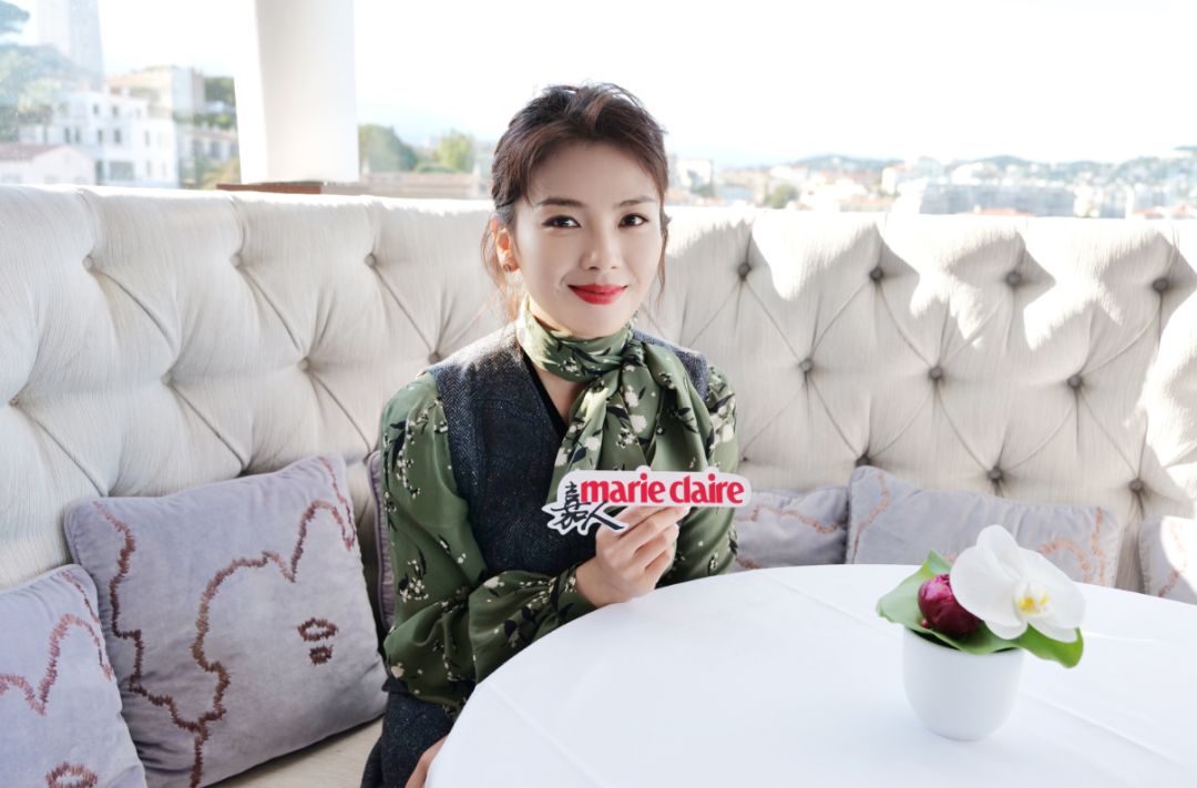 戛纳朱一龙入选作品,戛纳朱一龙白西装