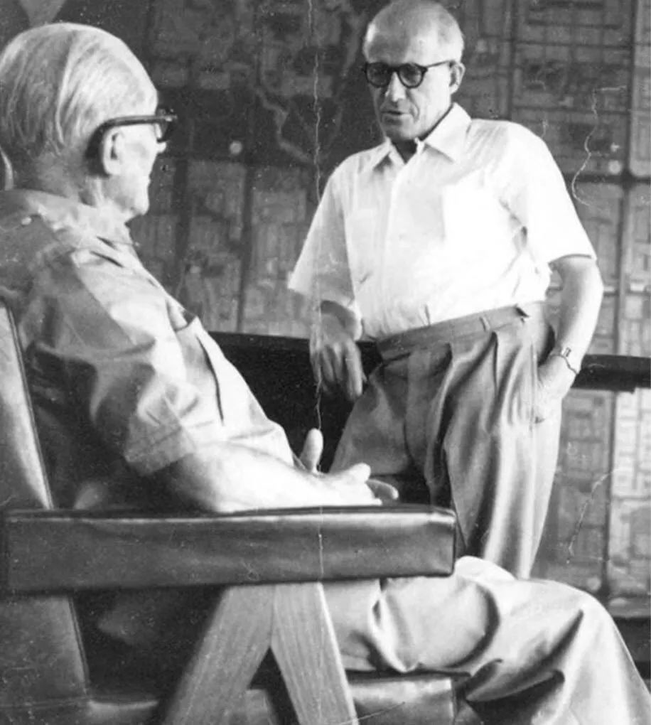 年轻人开始买藤编家具了？因为他们想回家养老了…