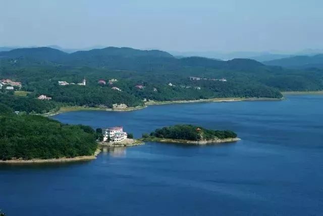 沈阳飞西双版纳直飞几个小时,沈阳直飞西双版纳机票多少钱