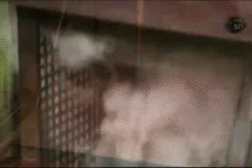 锁怎么一提就锁上呢,锁怎么弄才能从里面反锁不了