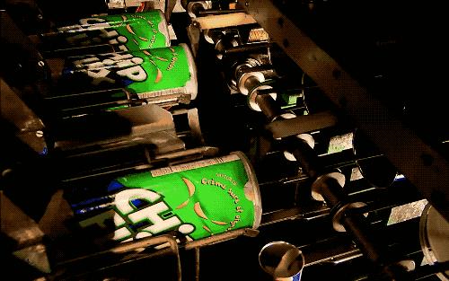 乐事薯片不碎吗,品客薯片和乐事薯片哪个好吃