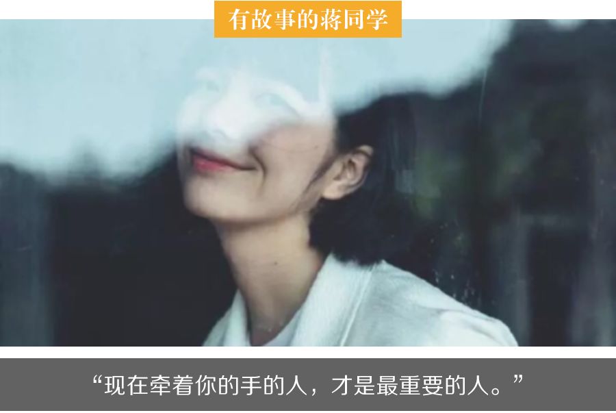 前任秀了几天恩爱后屏蔽前女友,屏蔽了前任他就开始秀恩爱