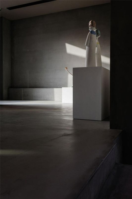 家庭装修地面可以用自流平水泥,自流平水泥装修效果图