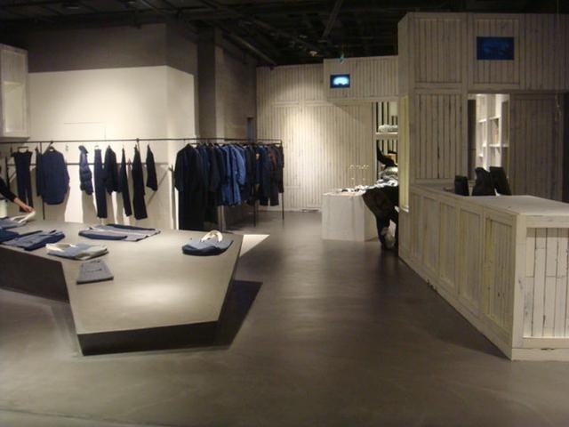 家庭装修地面可以用自流平水泥,自流平水泥装修效果图