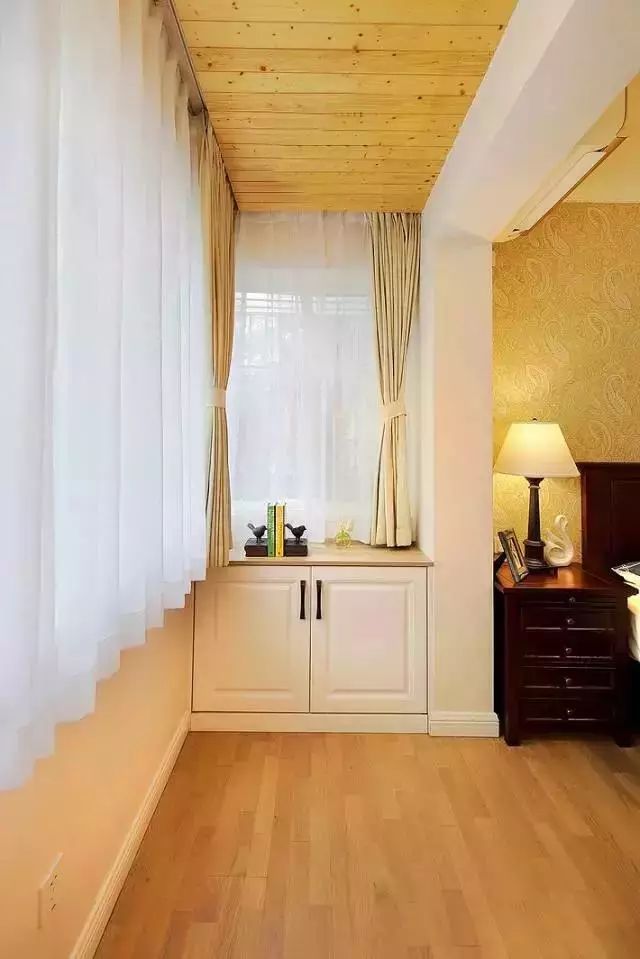 阳台上的天地柜,阳台上做橱柜地柜怎么做