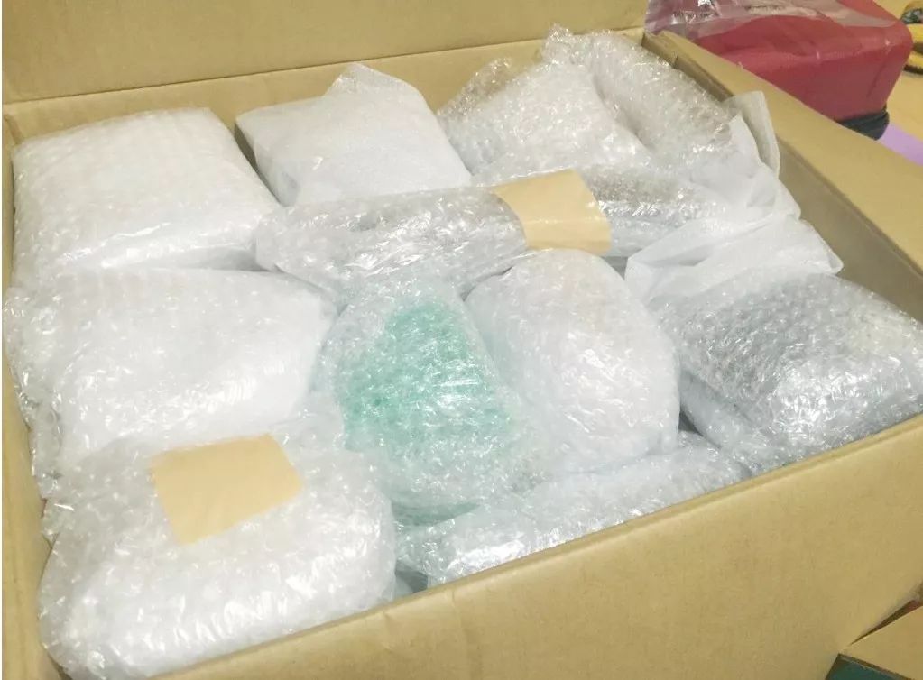 东京上野跳蚤市场,网购让人越来越失望