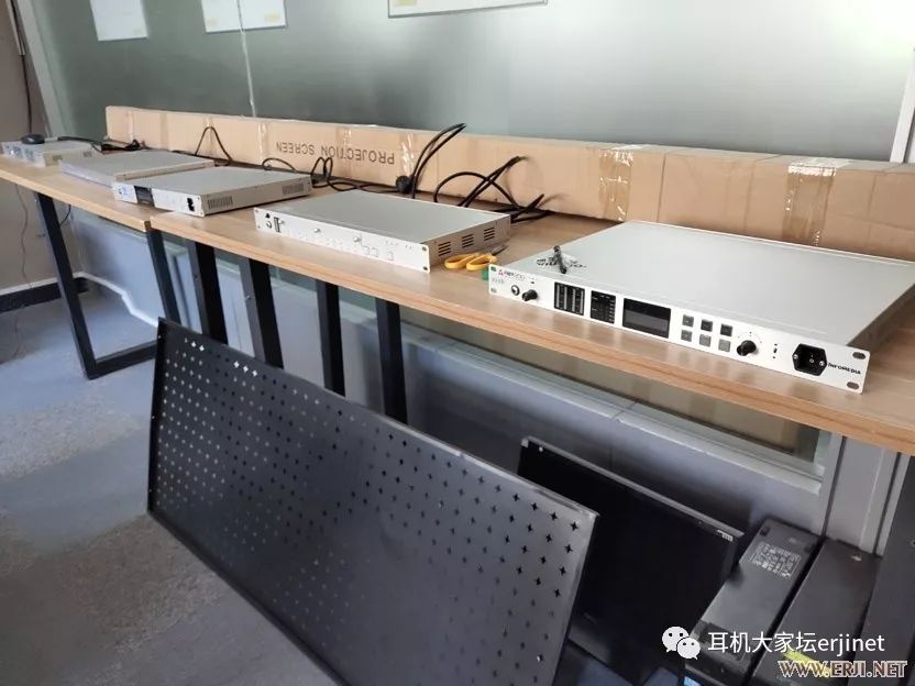 低调的巨人日本,低调的巨人