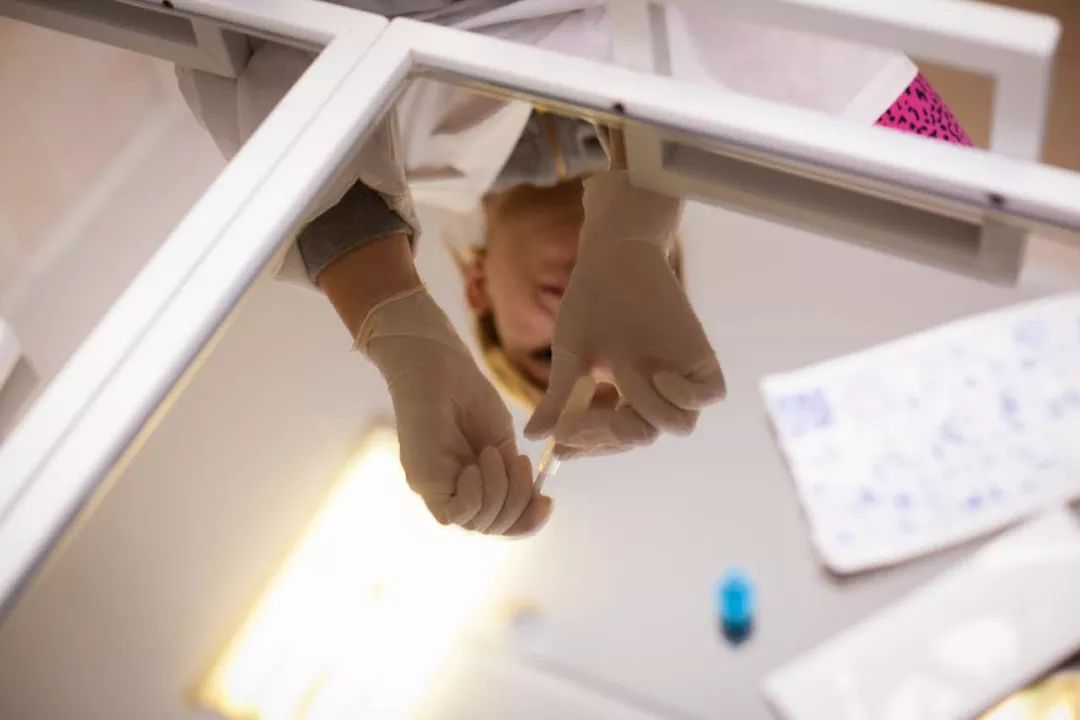 每天新发100多万例可治愈的性传播感染