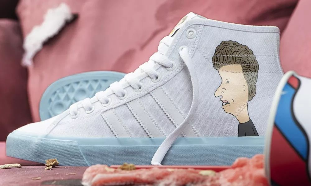 为什么newbalance的鞋这么贵,为什么newbalance不同码数鞋盒不同