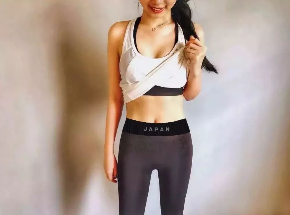 瑜伽15分钟爆汗燃脂初级,瑜伽运动的惊人效果