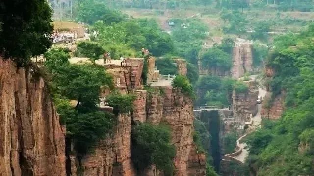 万仙山景区春节免门票,万仙山郭亮村特价两日游