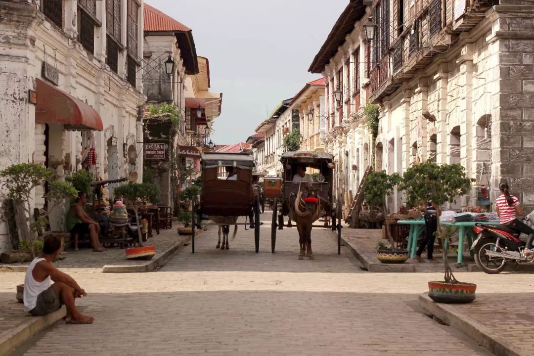 如何在旅行中省钱买到便宜的机票,旅行达人教你如何购买超低价机票