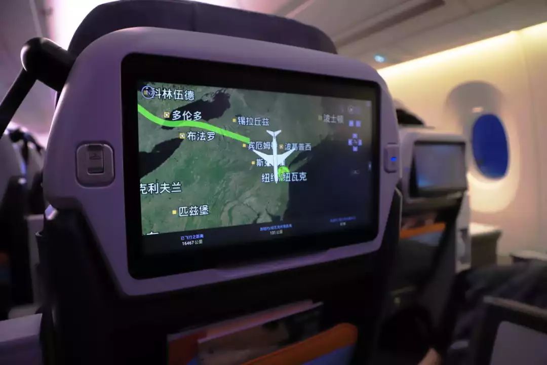 体验19个小时飞机,体验时间最长的航班