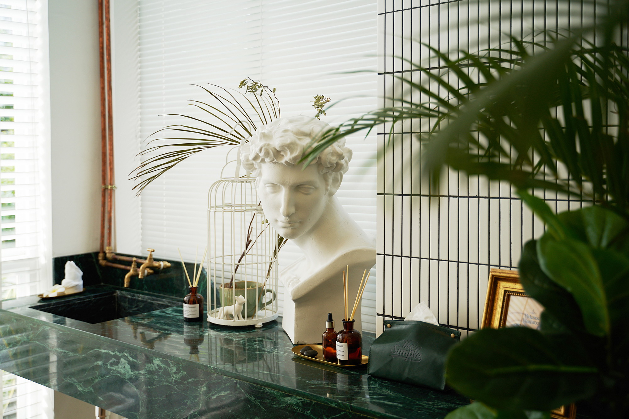 灯灯灯凳创意有限公司|AROMADREAM泰寐泰式按摩水疗店