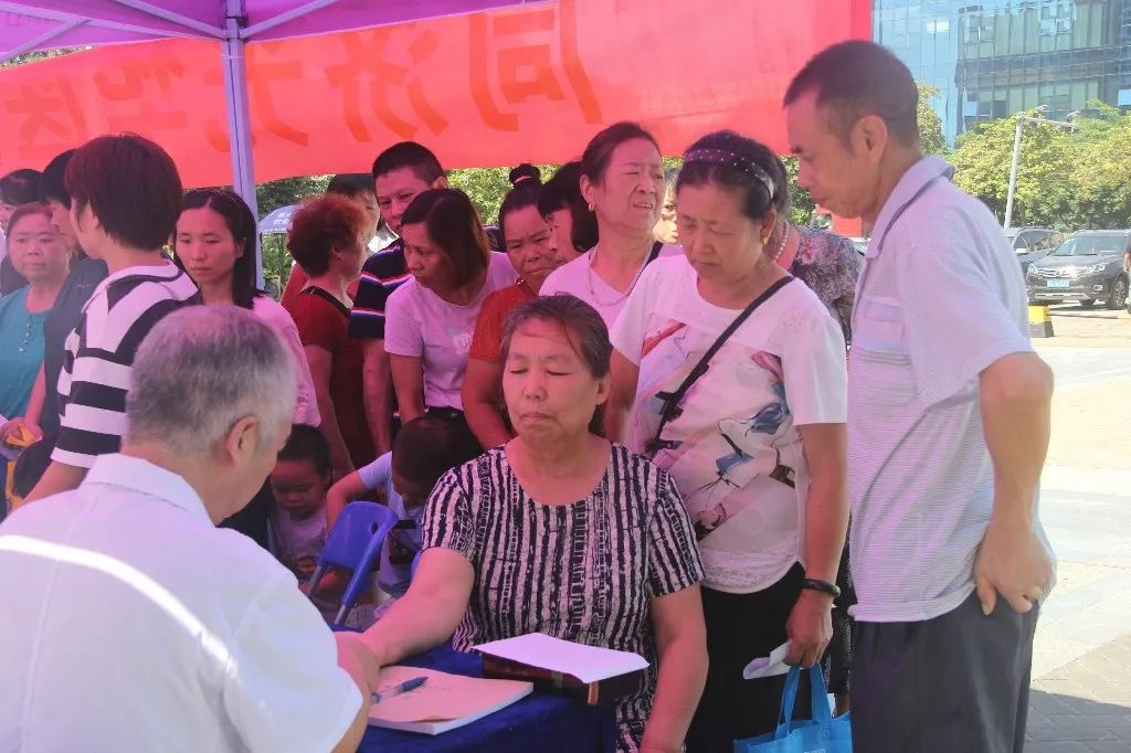 同济医院超强专家团队来襄义诊,义诊活动大咖云集
