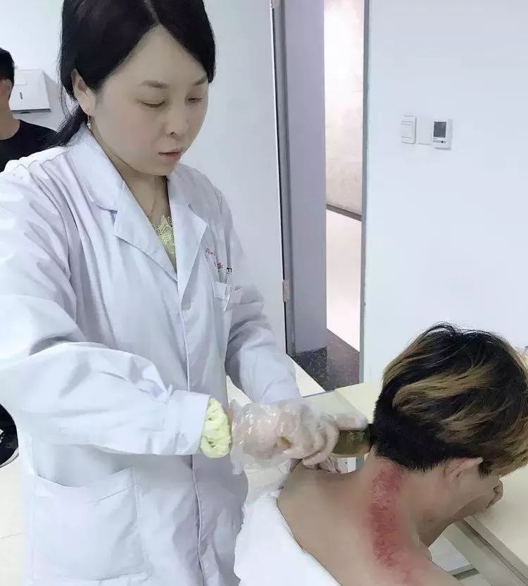 免费体检福利,免挂号费诊疗费