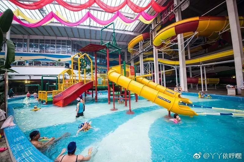 这个夏天必去的十大水上乐园,京城第一浪水上乐园