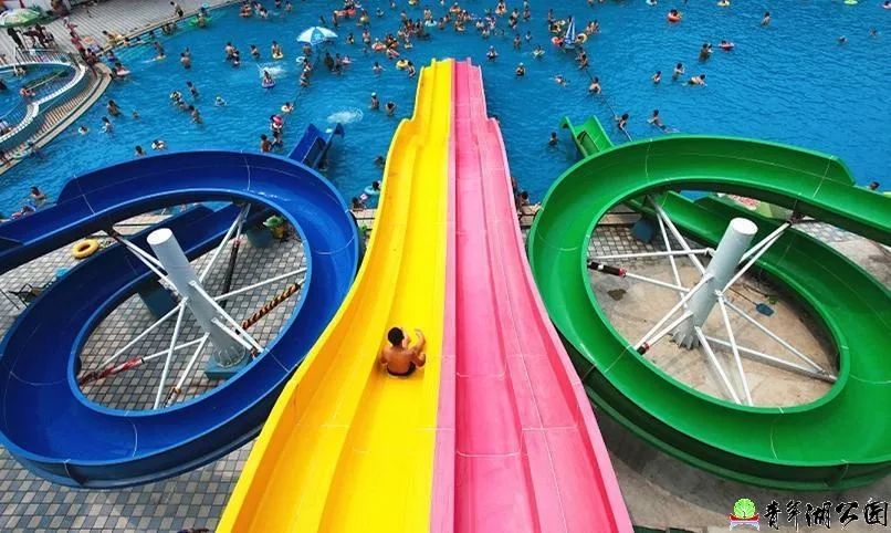 这个夏天必去的十大水上乐园,京城第一浪水上乐园