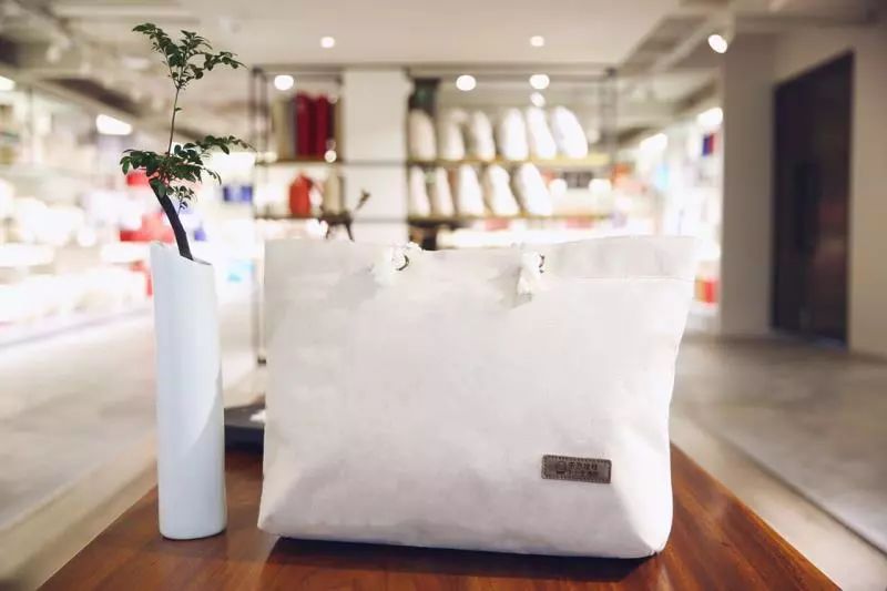 闪购|蚕丝被都能水洗了，还有什么理由不入一条呢？