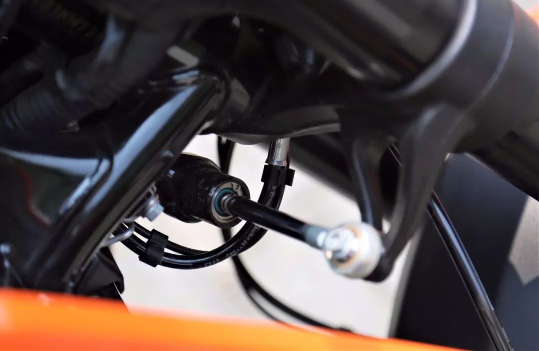 ktm790duke哪一年的车好一点,ktm790duke用车感受