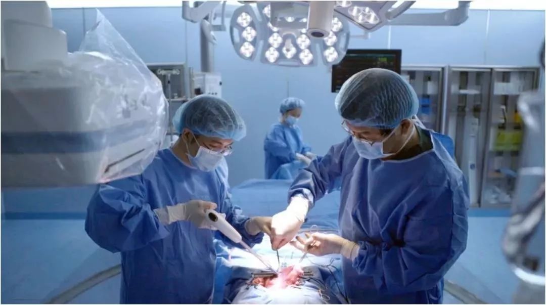 手术两百年,手术两百年电影