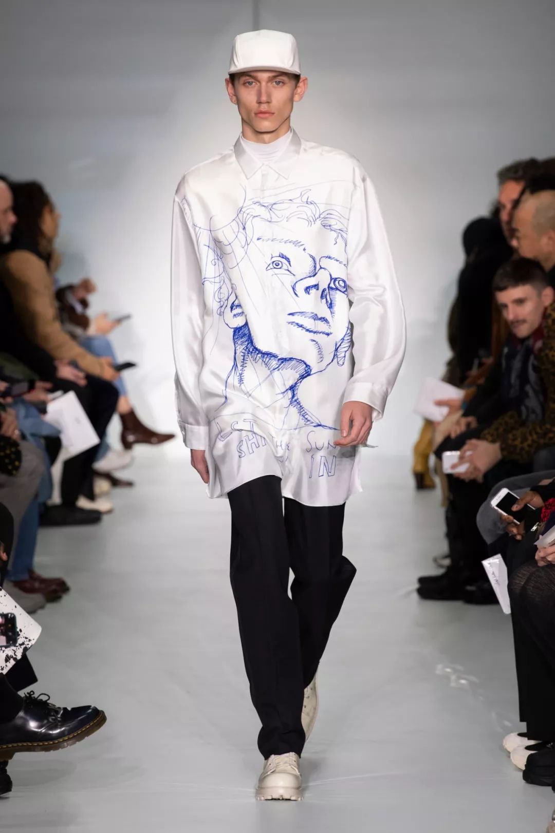 利郎男装秋冬流行趋势,2022男装秋冬色彩趋势