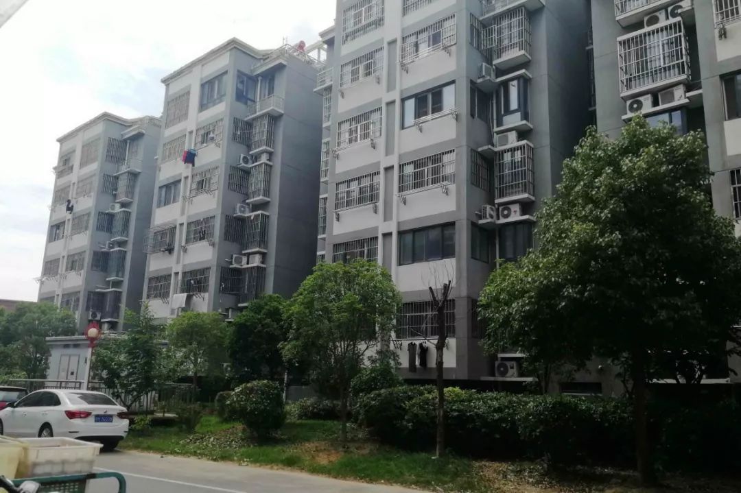 在医院遇到好心的阿姨,医院看病遇到热心女