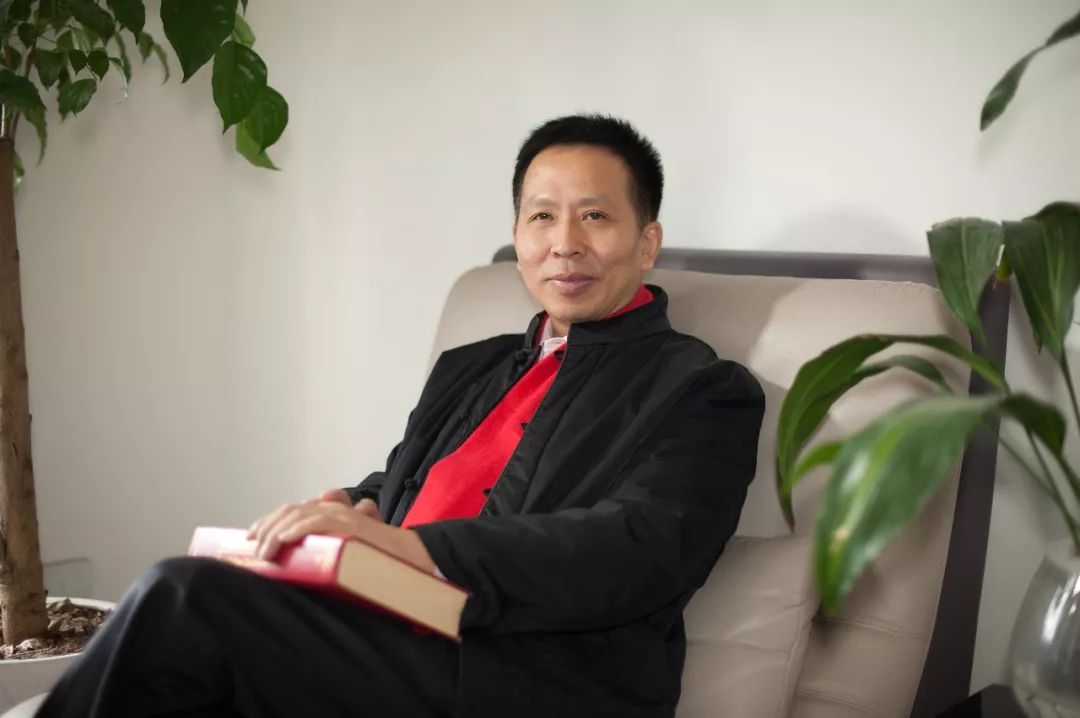 在美国的不幸遭遇,改变了他一生