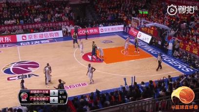 cba裁判杨茂功合法防守位置,cba杨茂功裁判眼神