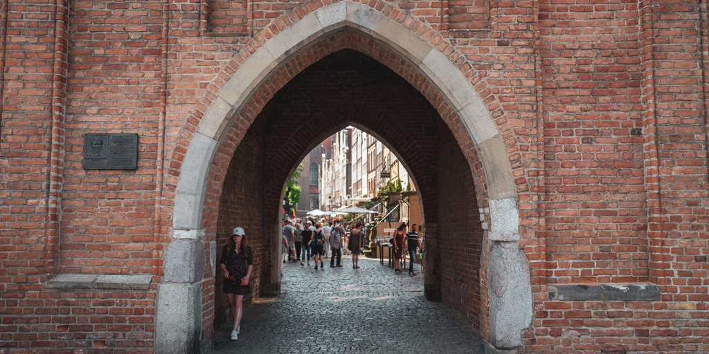 波兰什切青港口,波兰港口格但斯克冬季封冻期