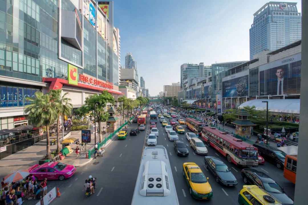 机票白菜价国际航班只要9元,直飞机票最低多少折