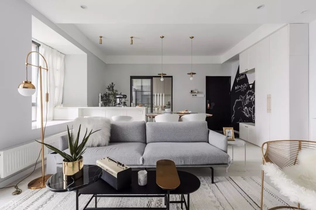 沙发承载了你的惬意,客厅沙发就是家的一道最美的风景