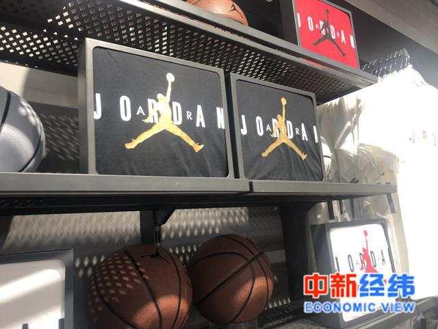 比较疯狂的球鞋,疯狂的鞋子