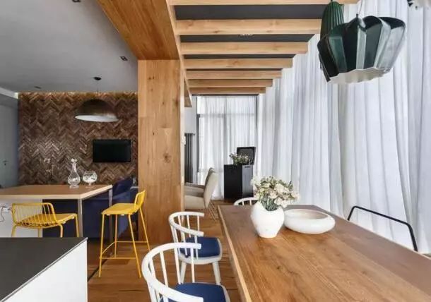 客厅横梁压顶的最佳解决方法,客厅横梁正确化解方法