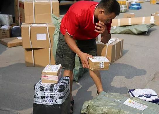 滕州南线高温,高温街上的一幕