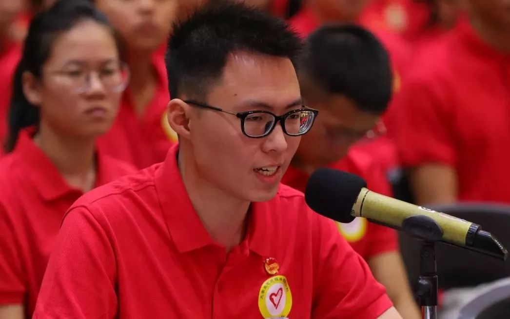 昨天这封信，内地和香港的我们都收到了