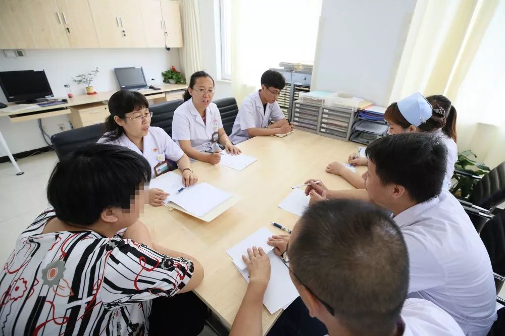 省精神卫生中心“心灵天使”的十二时辰