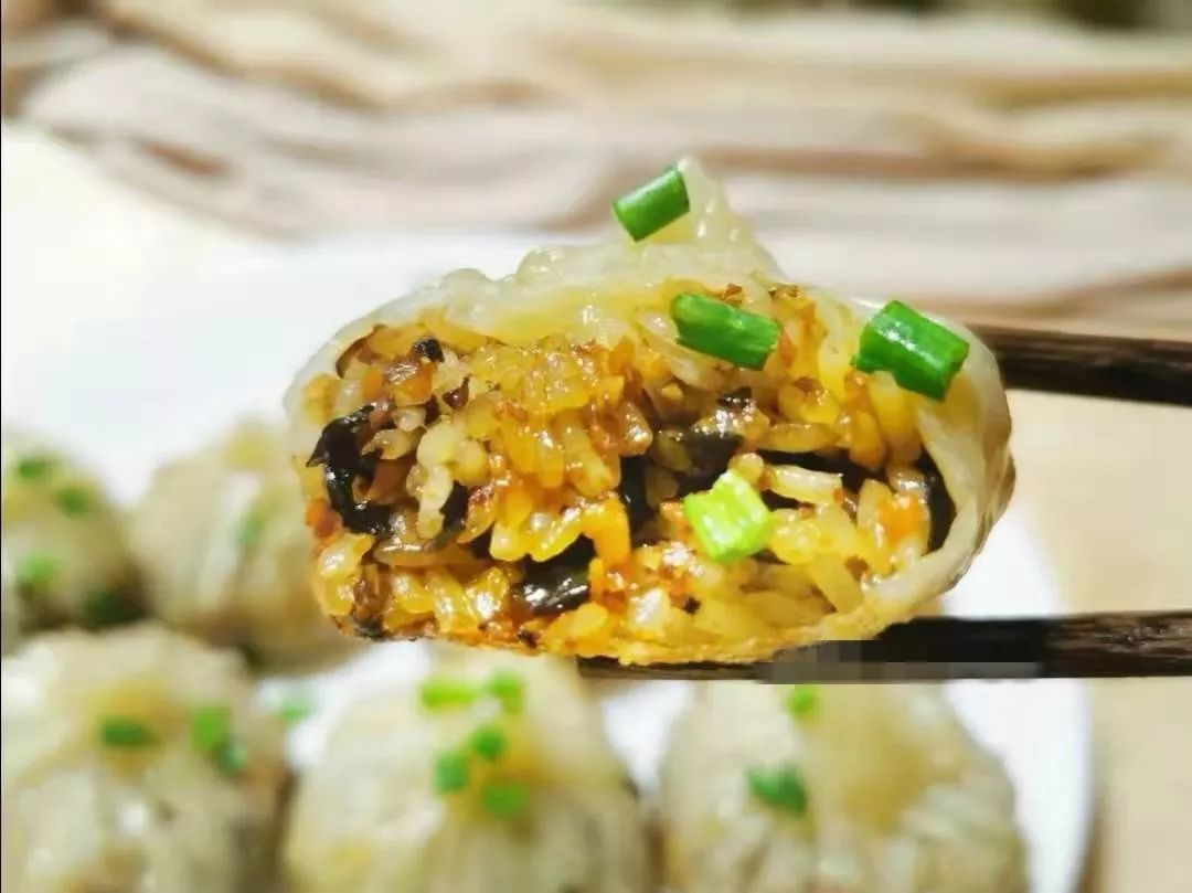 「辣汤早新闻」共60人！徐州市级机关选调公务员了！◆徐州铁路将增开多趟暑运临客！◆这两条路入选江苏省最美跑步线路