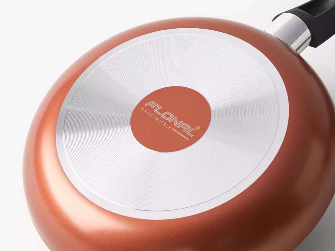 一条精选|300元不到,买了两口意大利的火山岩锅,做菜不粘还少油烟