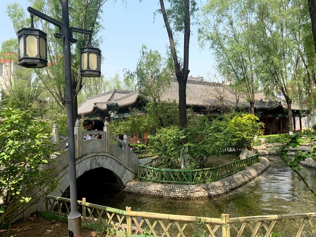 太原二青会迎泽区火炬传递重播,二青会太原迎泽区火炬传递实况