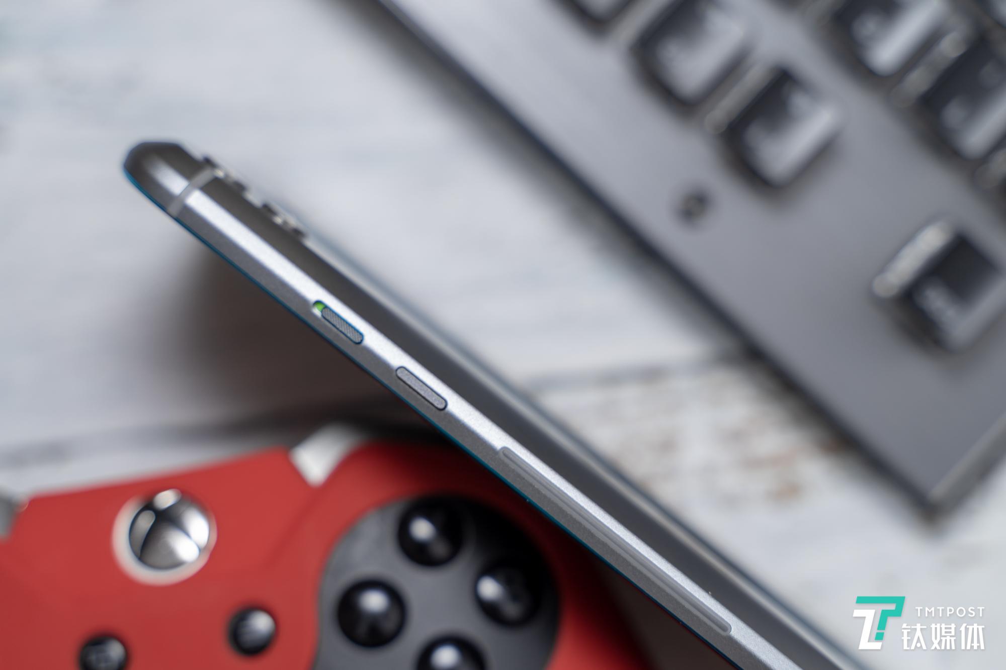 黑鲨2pro骁龙855吃鸡卡吗,骁龙855plus游戏评测