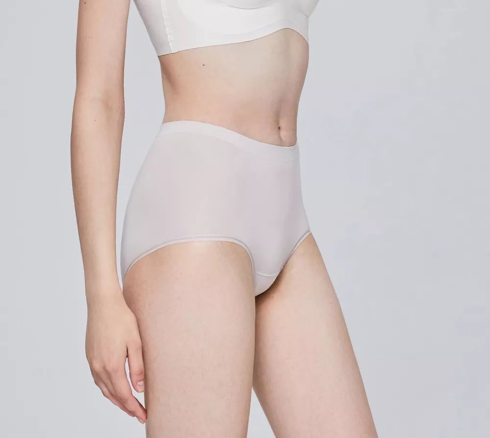 薄薄一条无缝*裤内**，80~160斤都能穿得合身、舒服