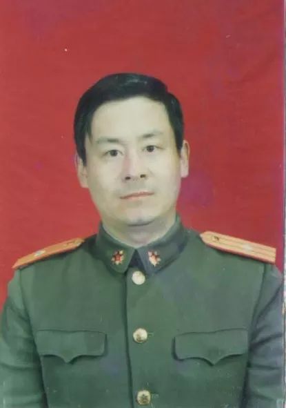 八一特辑不忘历史才勇往直前,八一特辑退伍