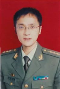 八一特辑不忘历史才勇往直前,八一特辑退伍