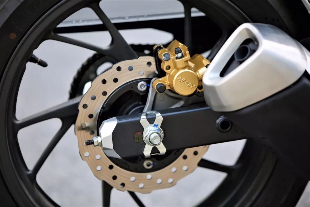 新大洲本田cbf190r与五羊本田cb190,cbf190r新大洲本田测评